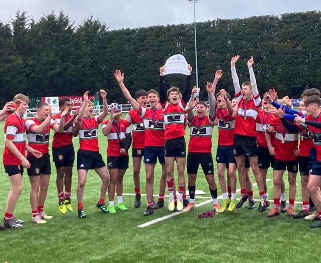 Petersfield under-15s edge Alton in thriller to win Hampshire Cup