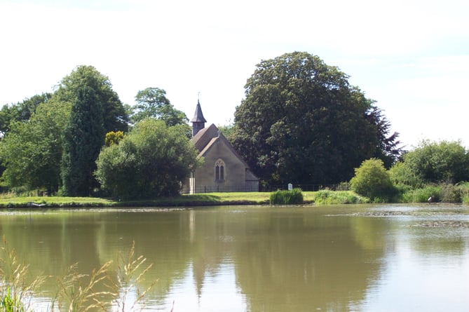 St Leonard's Church, Hartley Mauditt