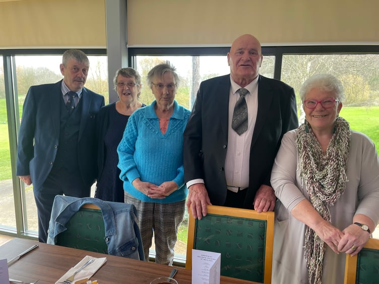 John Ward, Bronwyn Nott, Pat and Graham Baker and Elizabeth Ward. AQ 4655