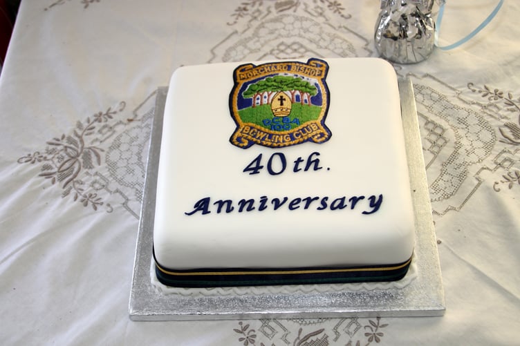 The cake to celebrate 40 years since the club was established. AQ 0216