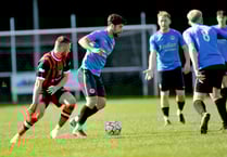 MATCH GALLERY: Newton Abbot Spurs versus Axminster Town