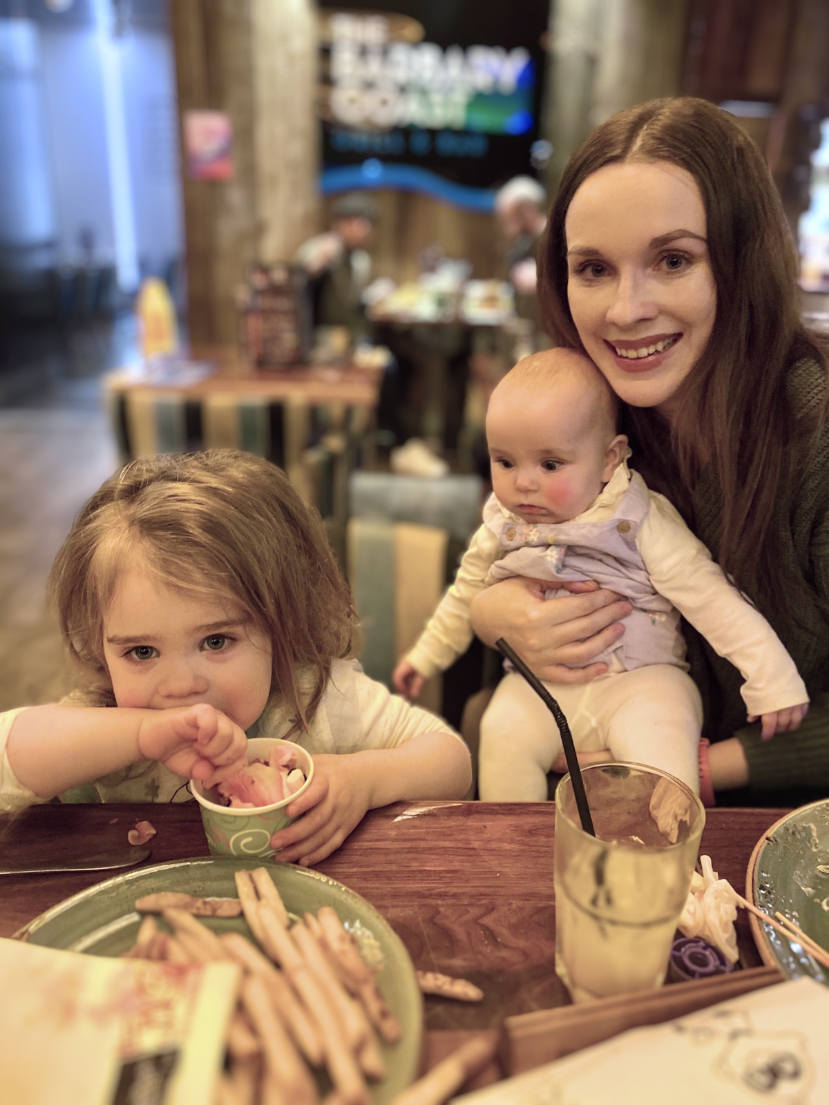 Suzanne Jolly with her daughters Sophia (2) and Olivia Bergen (eight months)