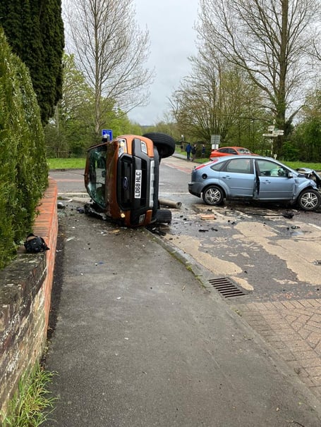 Crash at London Road-Station Road-Hole Lane crossroads, Bentley, April 23rd 2023.