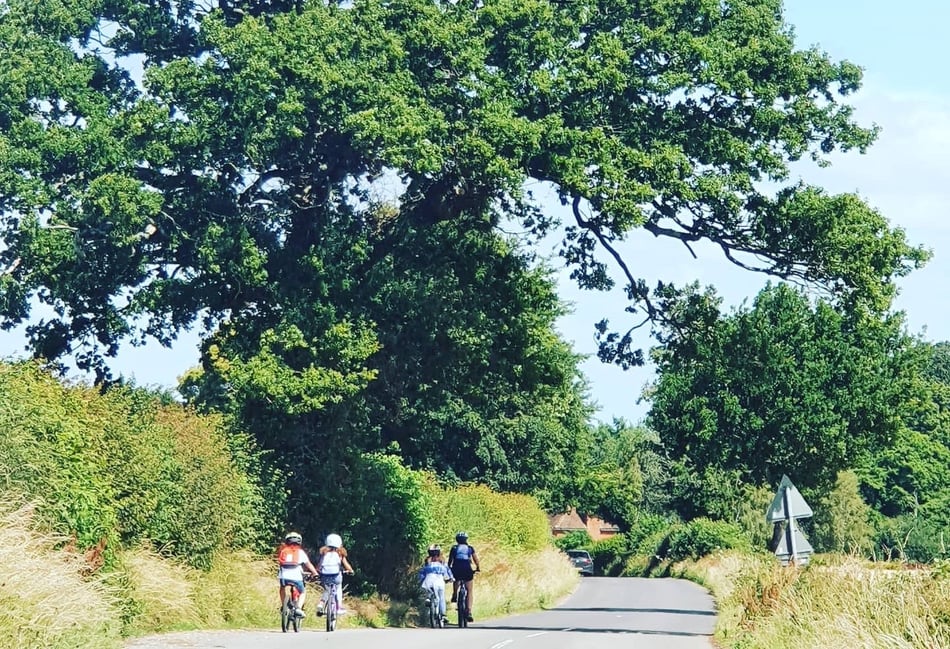 <p>What could be more wholesome than a morning cycling through the area’s stunning countryside for local good causes? Grab your helmets and register now for the Farnham Charity Bike Ride online at https://farnhamroundtable.org.uk/events/farnham-charity-bike-ride/</p>