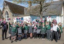 Crowning glory for school children as they mark historical event