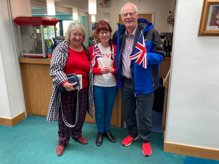 L to R Suzan Aust, Jackie Drew and Jack Aust at The Watermark in Ivybridge