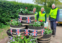 Crediton approach planters a credit to local Rotarians
