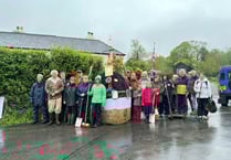 Community clear up for the King