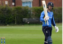 Brewers batting fails to fire as Alton lose by 98 runs
