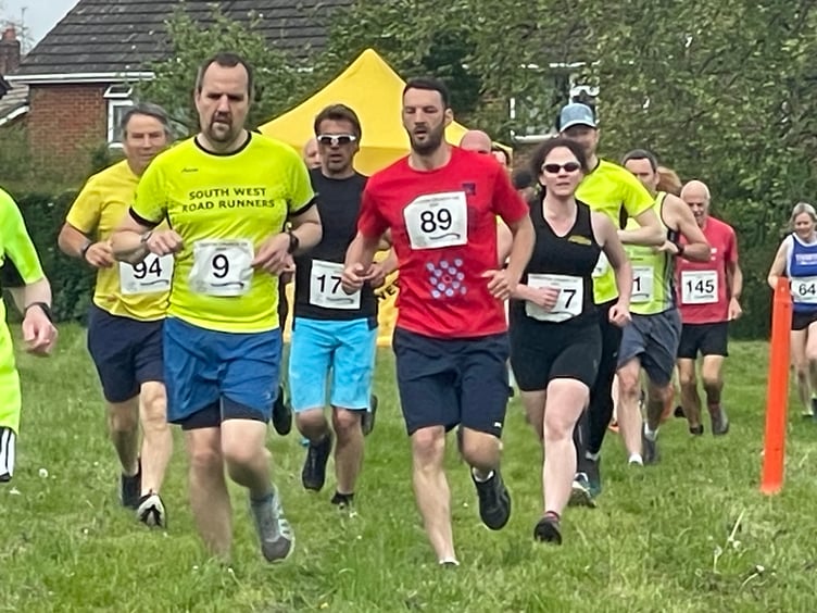 Crediton Crunch. AQ 8713
