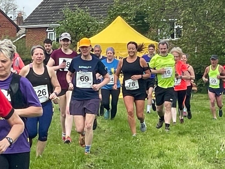 Crediton Crunch. AQ 8728