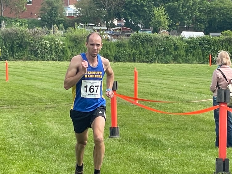 Crediton Crunch. AQ 8770
