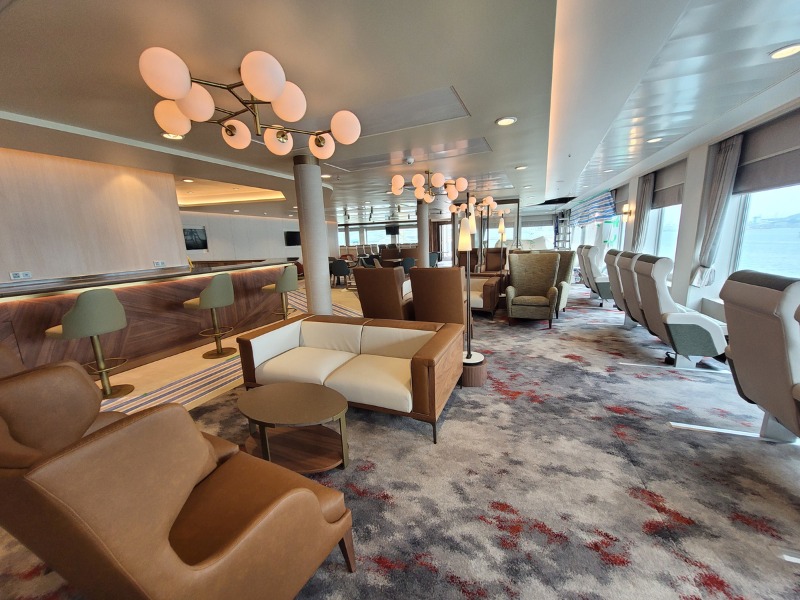 Barrule Premium Lounge