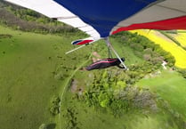 Petersfield-based sky surfers make most of lighter evenings