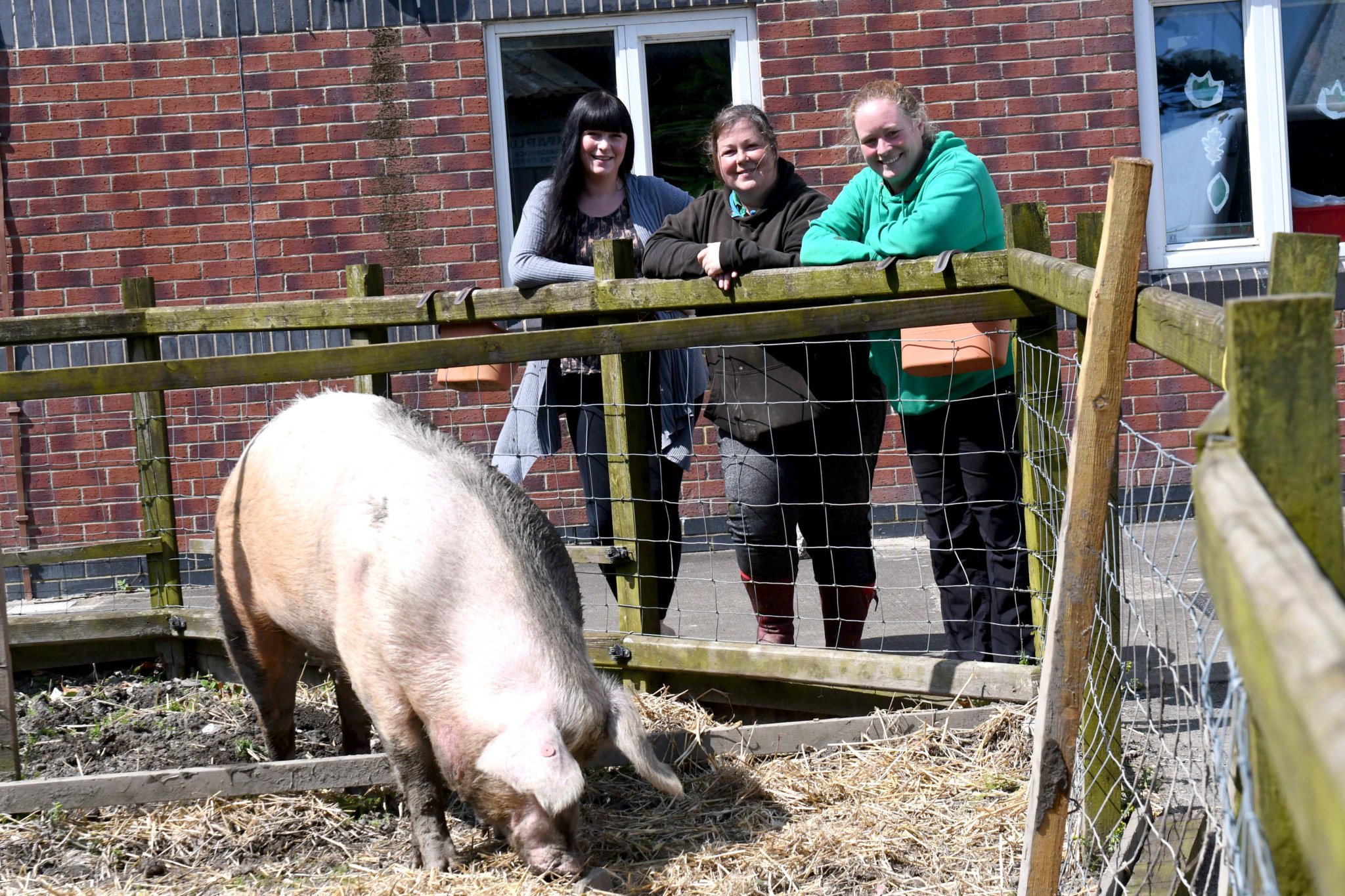 (L-r) Ramsey Grammar School head teacher, Sarah Findlater, with Rachel Radcliffe and Marion Arthur (DK230513-47)