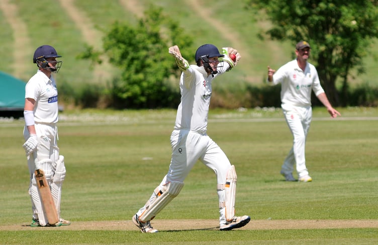 Devon Cricket League A Division. Abbotskerswell versus Kilmington.