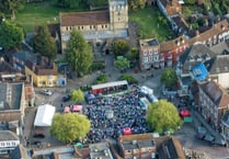 Petersfield Spring Festival draws big crowds to the town