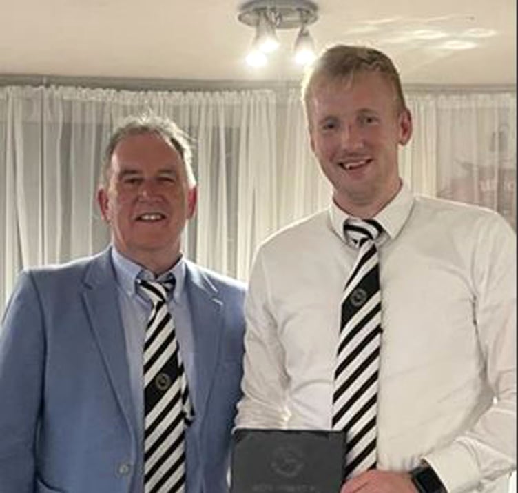 Clubman Of The Year Lee Crumpler – presented by Wyn Lewis