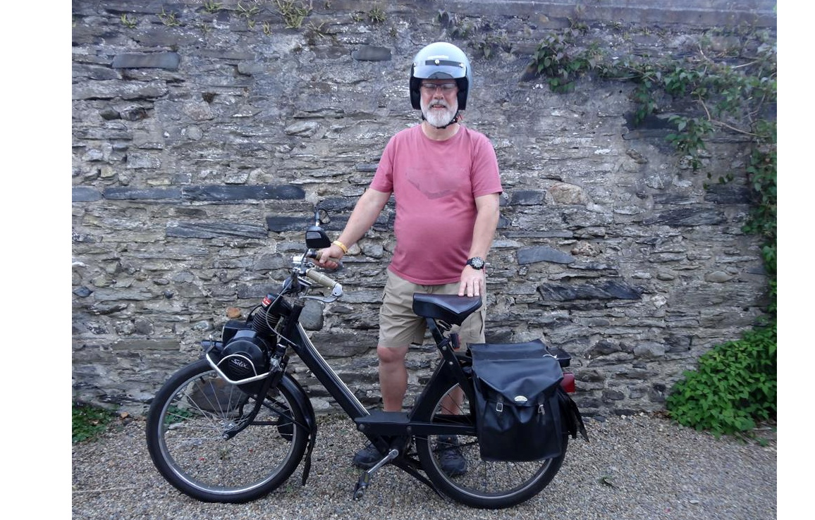 Ian Mair with his 1967 49cc moped. Inset: Ian’s daughter, Kathryn, and grandson, Idris, who was born between rounds of chemotherapy