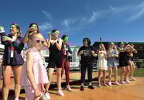 Hands up for hand jive for world record attempt