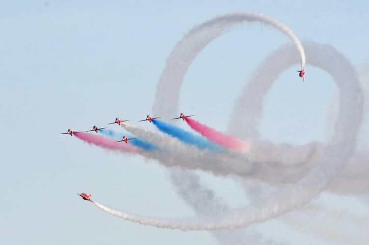 A display by the red arrows over Douglas -