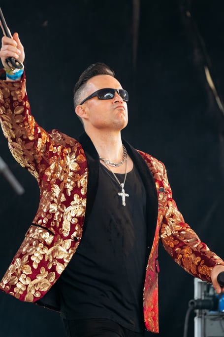 Robbie Williams tribute He’s the One will perform in Farnham's Gostrey Meadow this June