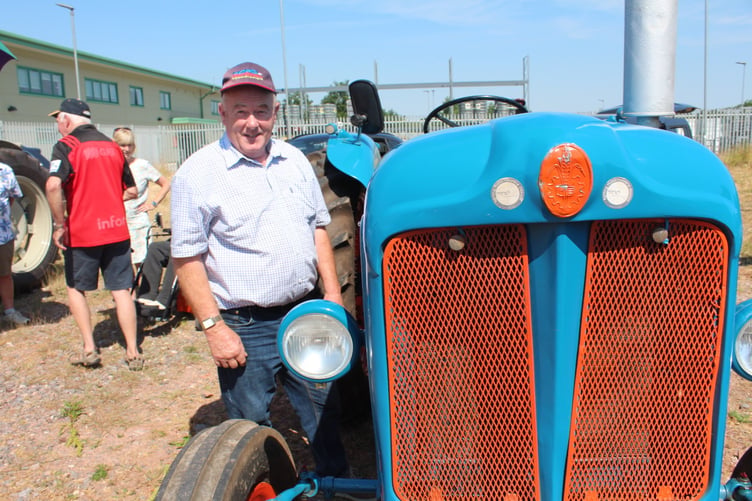 Ross Hext, of Cheriton Fitzpaine, who did a 150-mile drive for MND and Hospiscare on his 1952 Fordson Major which he has had since 1976. SR 8018
