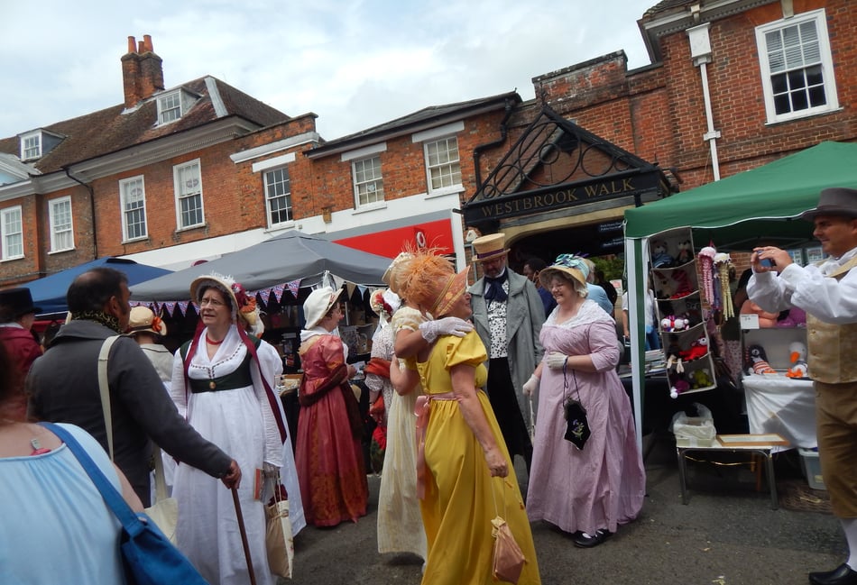 <p>Regency Week gets off to the usual flying start on Saturday with Regency Day in Alton High Street</p>