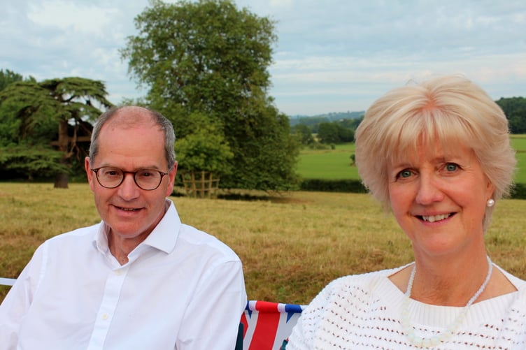 Henry and Susan Parker of Downes. SR 8201