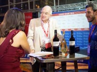 <p>Ian Howard talking triathlon at Canary Wharf</p>