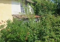 Crediton Hamlets Council concerns about abandoned Listed cottage
