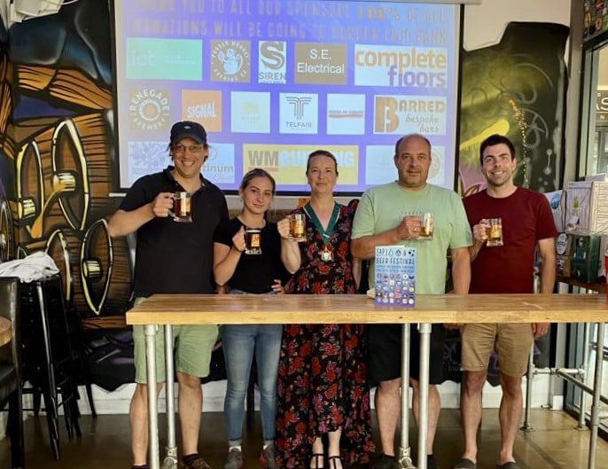 <p>From left: Ed Spice, Tap assistant manager Bonnie Wright, Cllr Catherine Clark, Simon Sharpe of S E Electrical and Cllr Andy Tree</p>