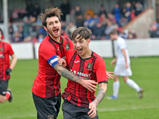 Petersfield Town FC merger with Petersfield Town Juniors goes through
