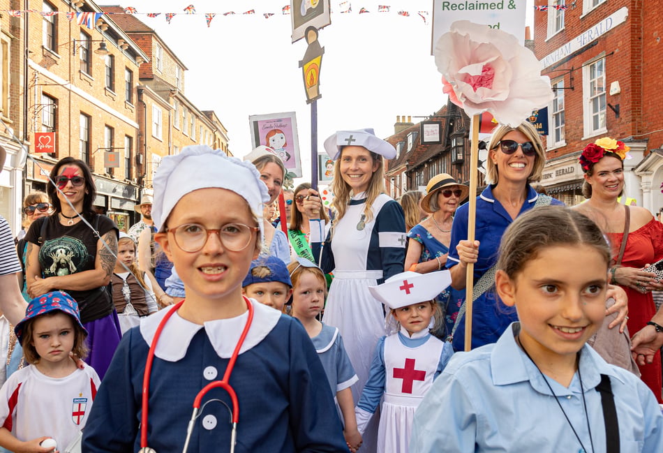 <p>Wise & Co Trophy winners St Peter’s CE Primary School at Farnham Carnival 2023</p>