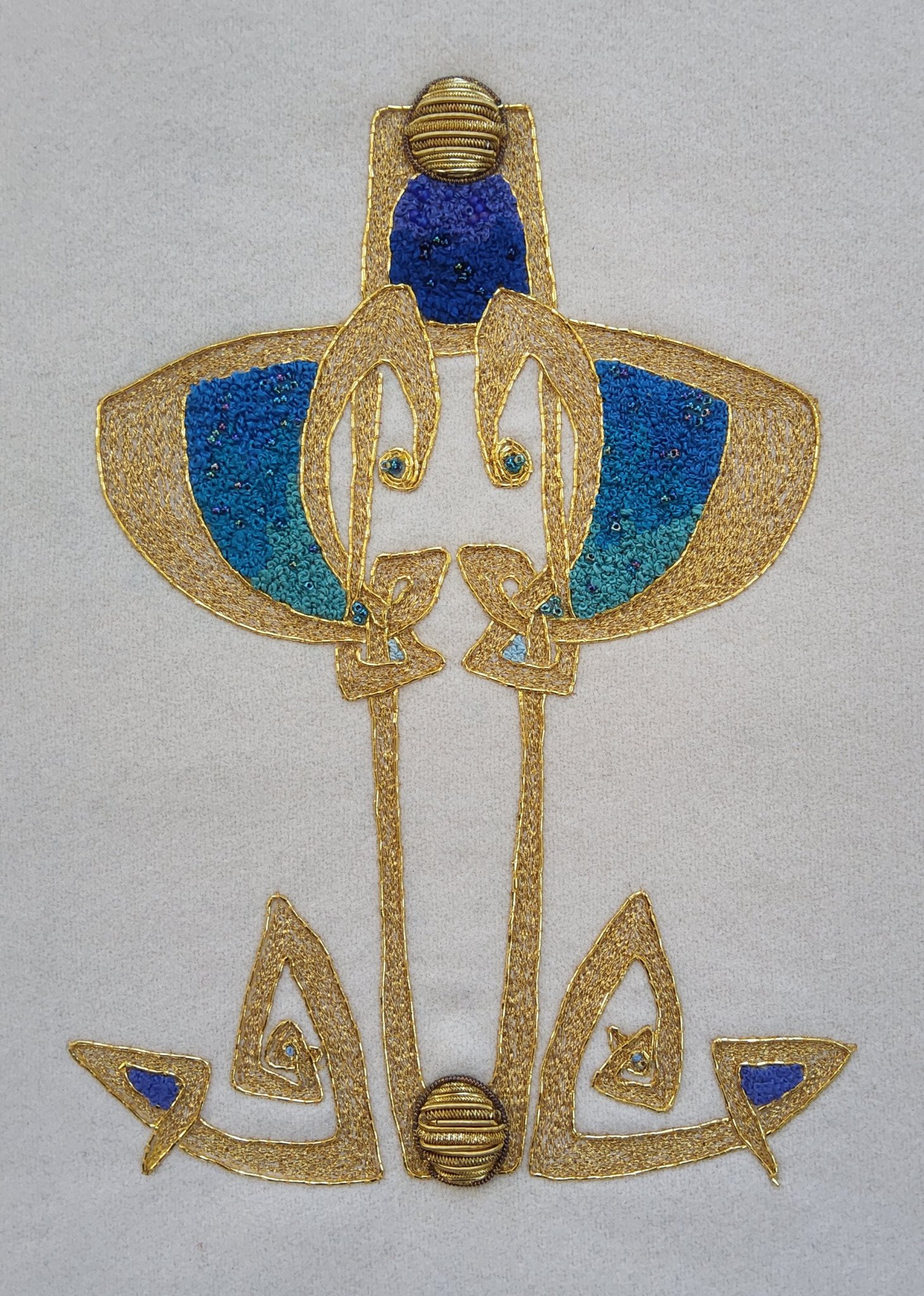 Goldwork by Dee Newson – Machine and hand embroidered gold work piece using metal threads