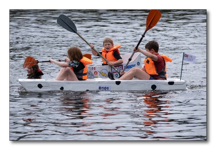 Elstead Paperboat Race 2023