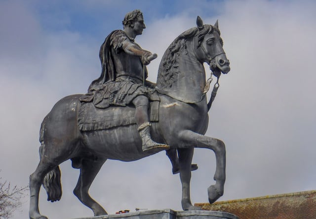'King Billy' statue