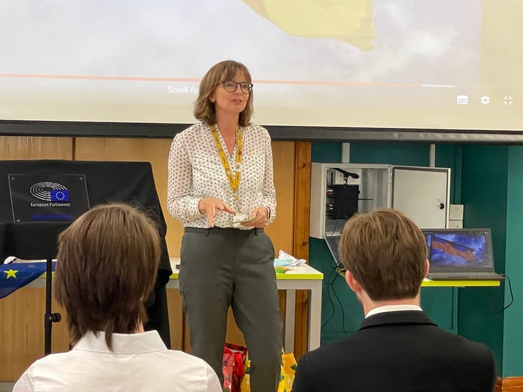 QE Vice Principal Alexandra Blagden speaking during the ceremony. AQ 2634