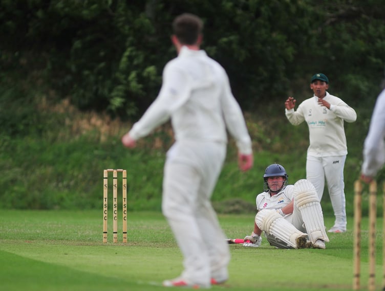 Devon Cricket League C Division East. Teignmouth and Shaldon versus Shobrooke Park