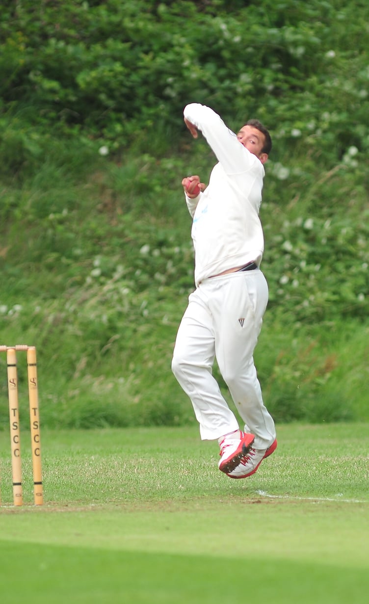 Devon Cricket League C Division East. Teignmouth and Shaldon versus Shobrooke Park