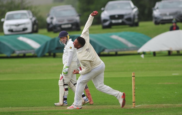 Devon Cricket League C Division East. Teignmouth and Shaldon versus Shobrooke Park