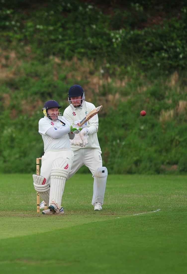 Devon Cricket League C Division East. Teignmouth and Shaldon versus Shobrooke Park