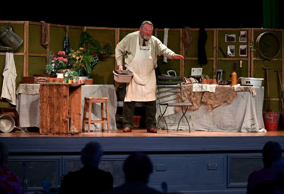 <p>Giles Shenton plays head gardener Herbert Pinnegar in Old Herbaceous</p>