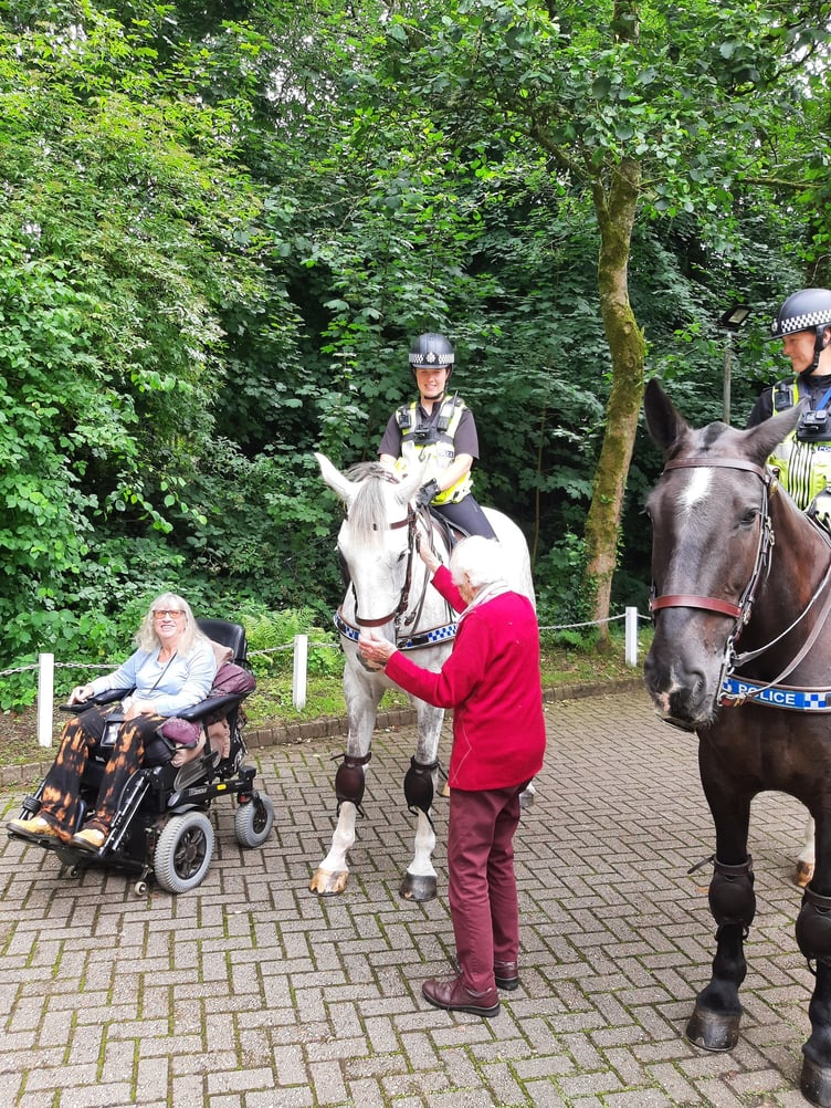 Mounted police visit Dulverton