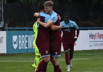Farnham Town continue pre-season with draw against Chertsey Town