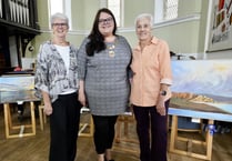 Dawlish art exhibition deemed 'wonderful' by mayor