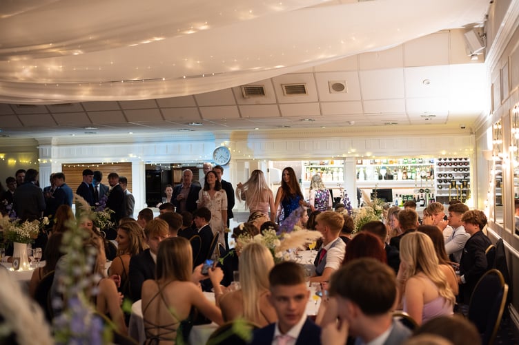 Images from the QE School Year 11 Summer Ball.