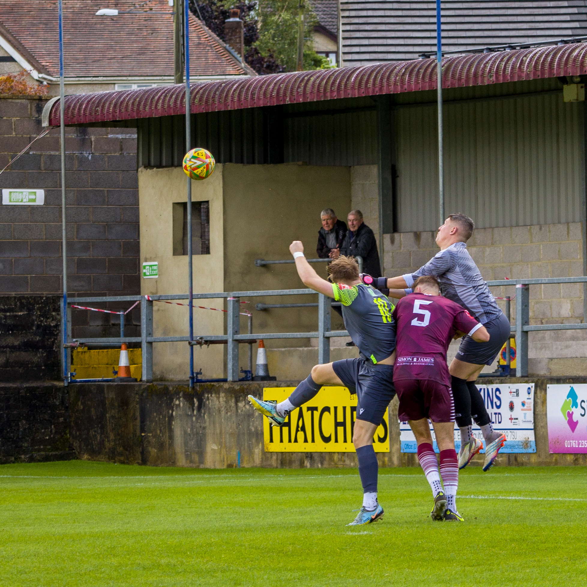 Photographs from Saturday’s (5th August) match, Paulton Rovers v Thatcham Town at Winterfield Road.
The match was the first of the season for Paulton Rovers, where they beat Thatcham Town 5-1 in the FA Cup Extra Preliminary Round.
Photos: Jenny Short