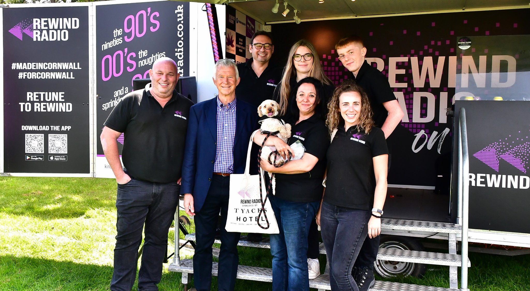 Cornwall's Rewind radio