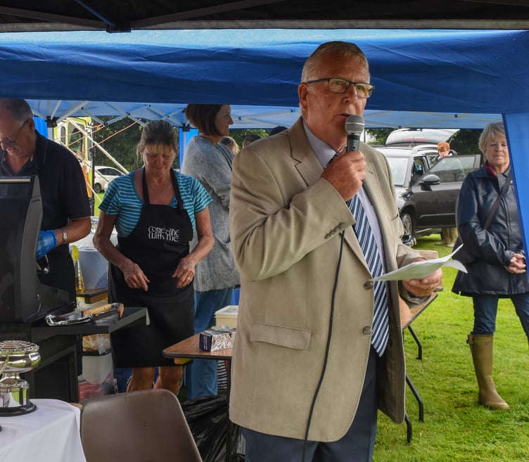 Former villager Eric Clarbull officially opened Cutcome Fete.